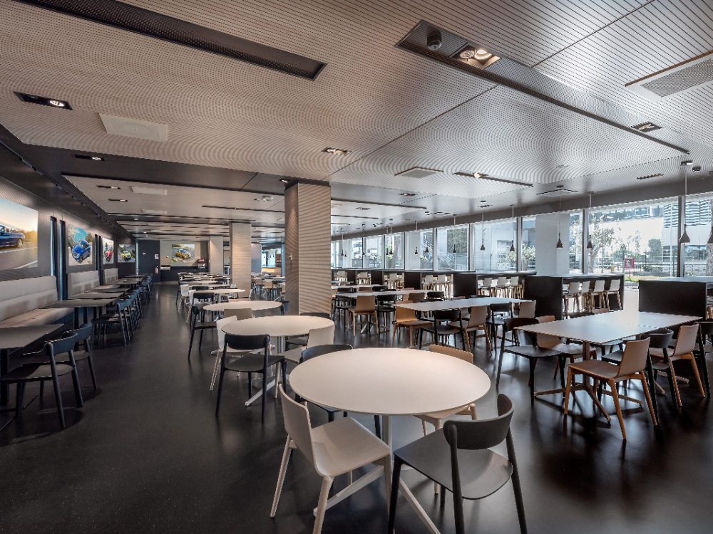 Office flooring - Mercedes Headquarters - Modern restaurant flooring