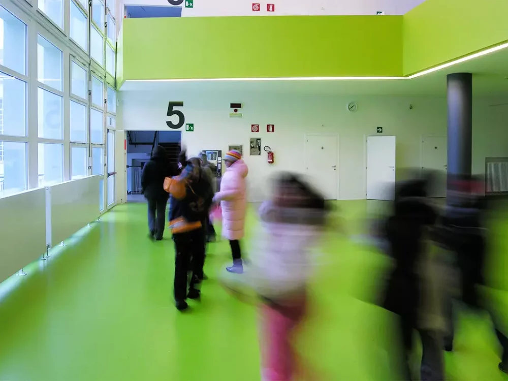 Suelos de Goma Caucho Para Escuelas- Gianni Rodari primary school