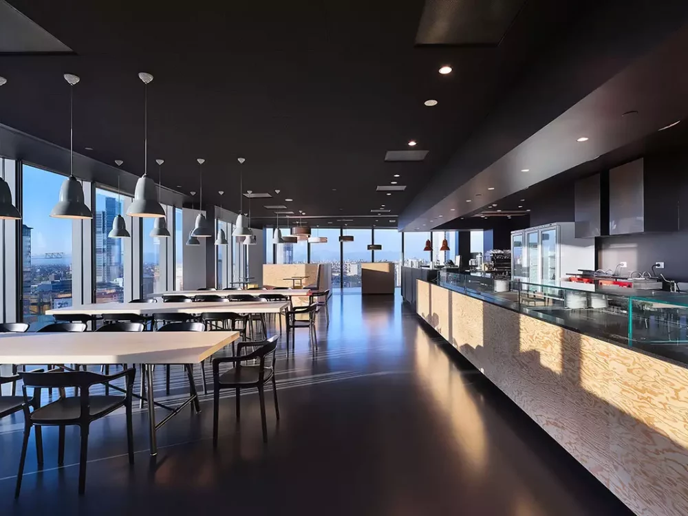 Office flooring - BNL/BNP Paribas Diamond Tower - Modern restaurant flooring - Modern restaurant flooring